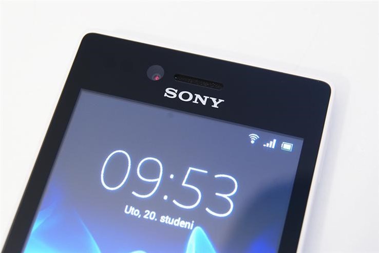 Sony Xperia Miro (12).jpg